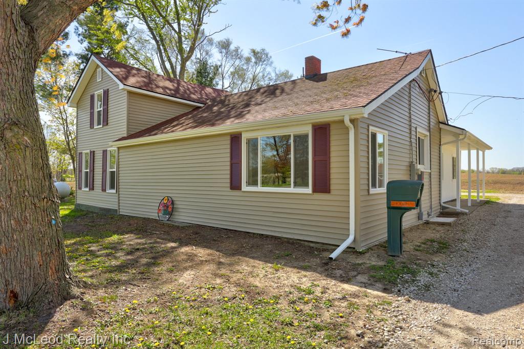 7016 East Dodge Road Mount Morris, MI 48458 - Photo 7 of 67