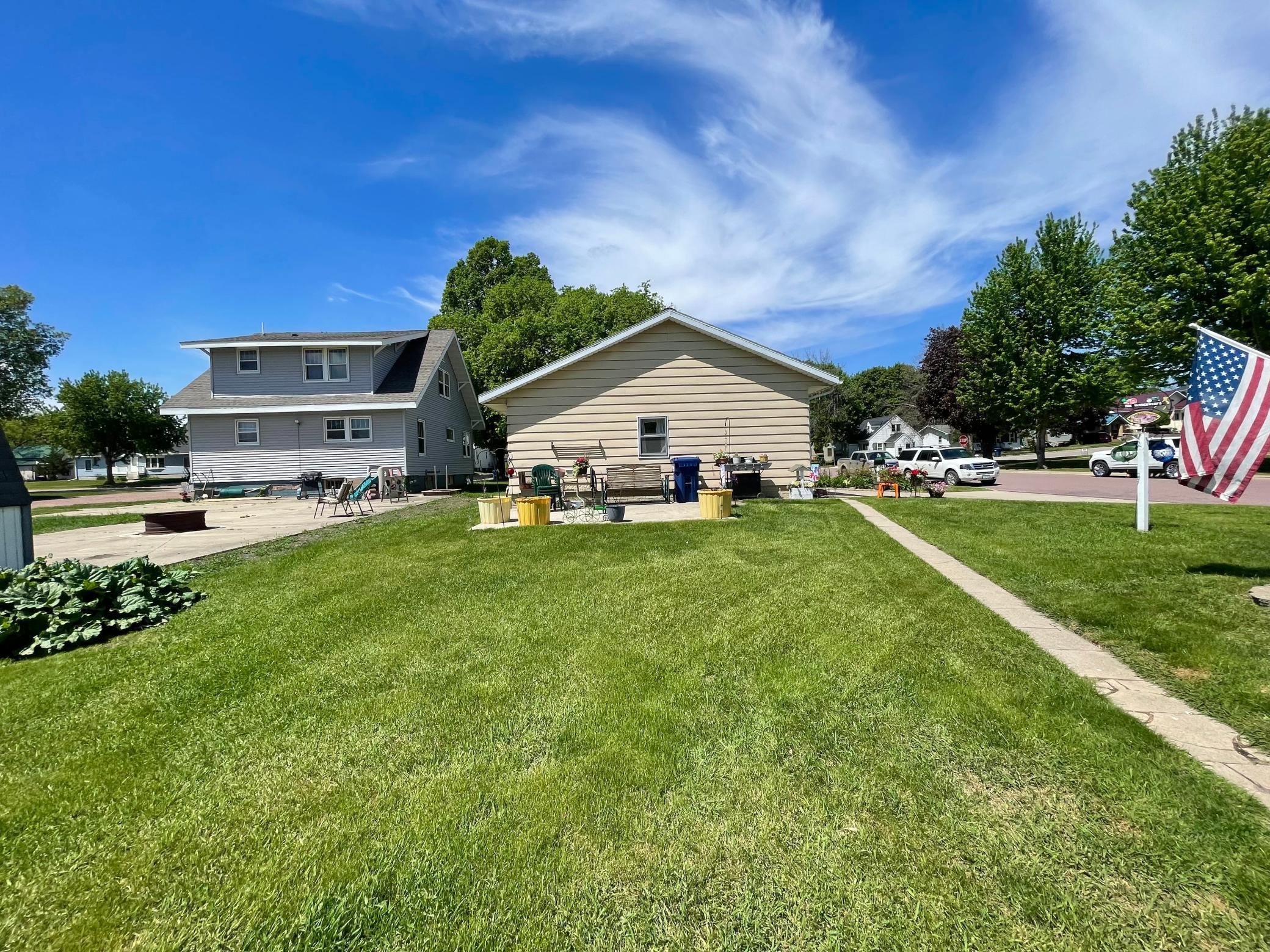 115 West Lincoln Street Springfield, MN 56087 - Photo 35 of 39