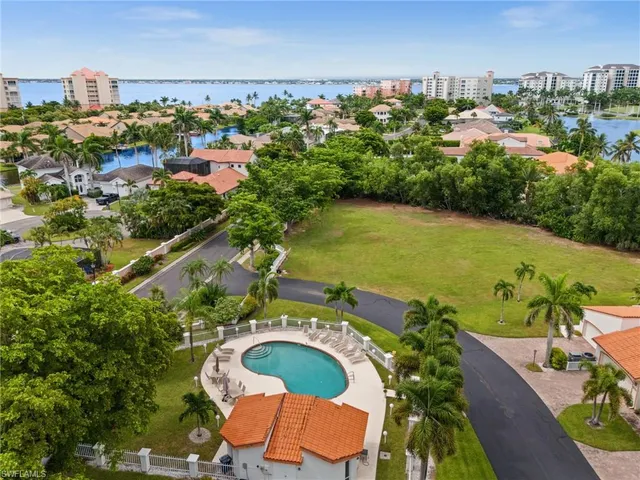 $455,000 | 15125 Stella Del Mar Lane, Fort Myers, FL 33908
