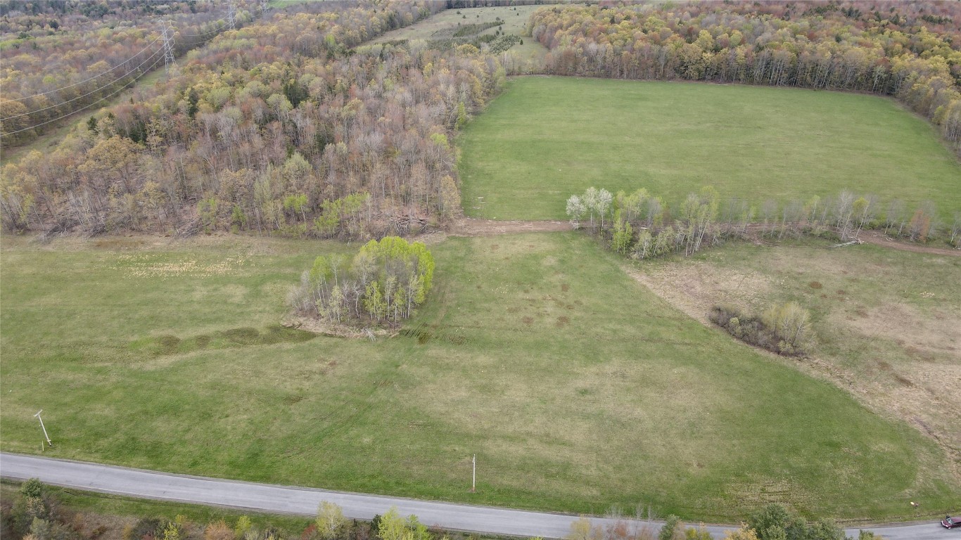 249 Rabbit Path Road Maine, NY 13802 - Photo 4 of 23 Gallery Image 4