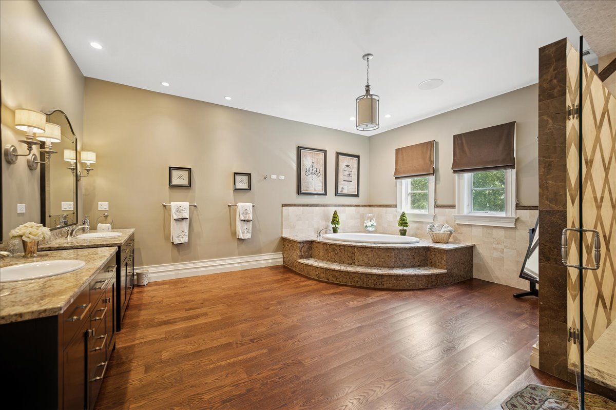 24 Bridlewood Road Northbrook, IL 60062 - Photo 36 of 56