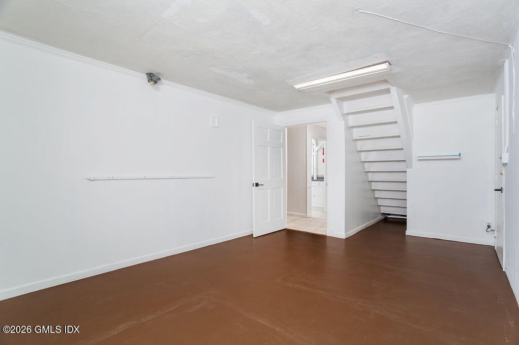 198 Valley Road Cos Cob, CT 06807 - Photo 22 of 31 Valley_044