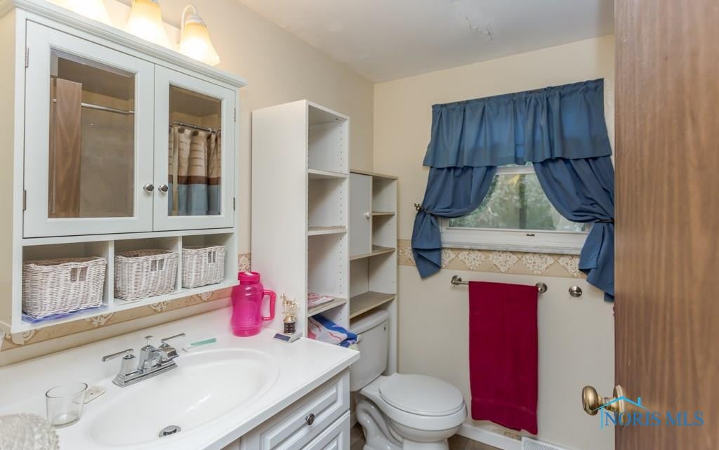 2253 Manoa Road Toledo, OH 43615 - Photo 23 of 33 Gallery Image 23