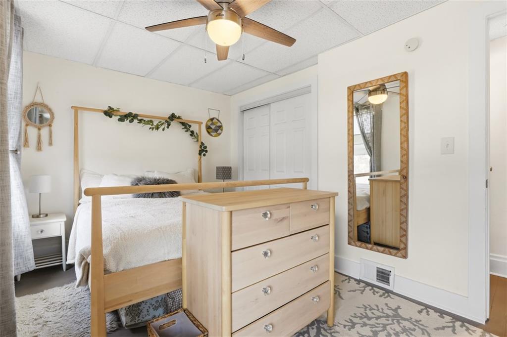 447 Edith Street Pittsburgh, PA 15211 - Photo 19 of 37 Gallery Image 19
