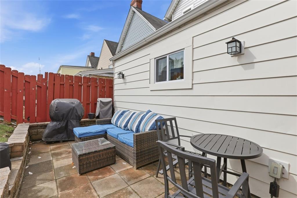 447 Edith Street Pittsburgh, PA 15211 - Photo 29 of 37 Backyard patio