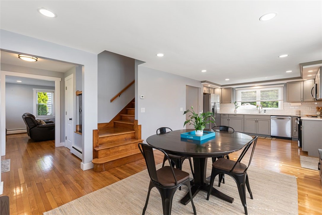 12 Highview Avenue Warren, RI 02885 - Photo 8 of 47