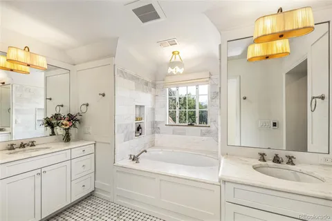 $2,695,000 | 3215 East 7th Avenue Parkway, Denver, CO 80206