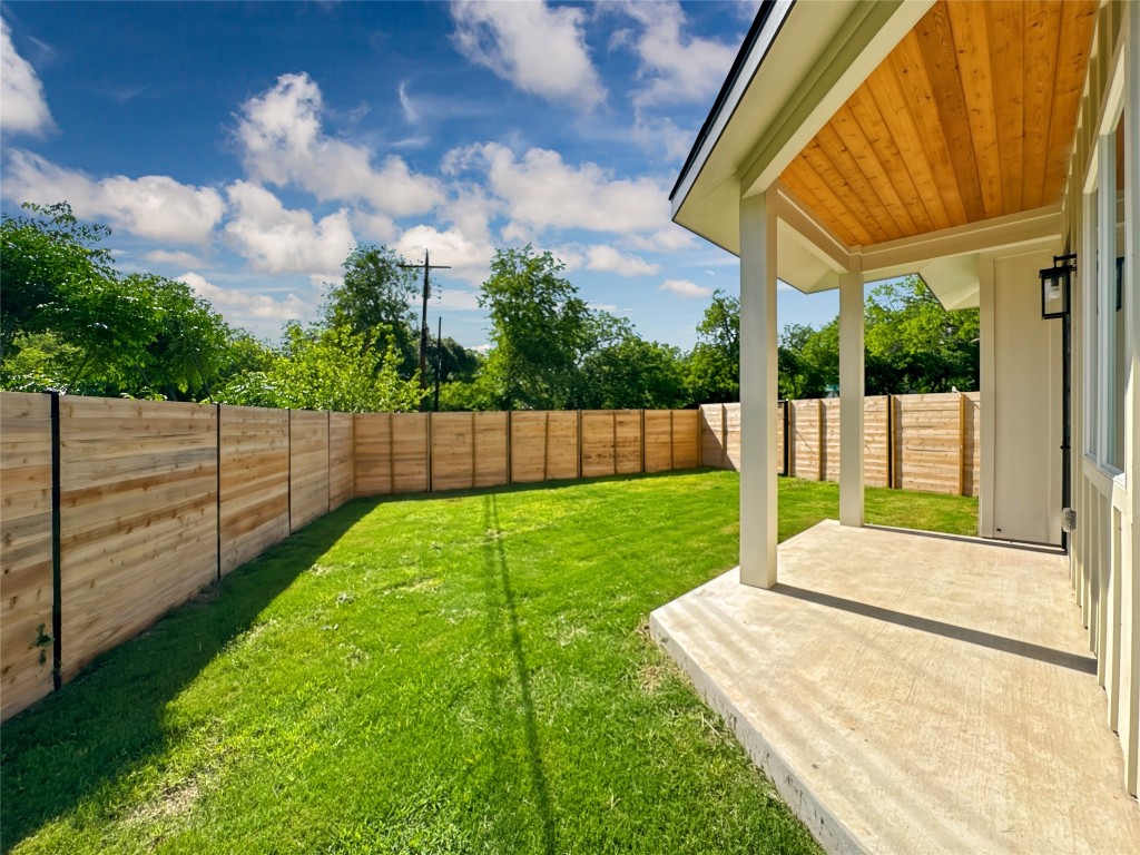 3614 Abbate Circle, Unit B Austin, TX 78721 - Photo 25 of 26