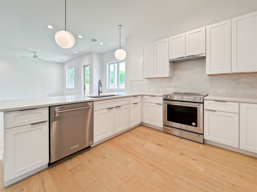 3614 Abbate Circle, Unit B Austin, TX 78721 - Photo 7 of 26