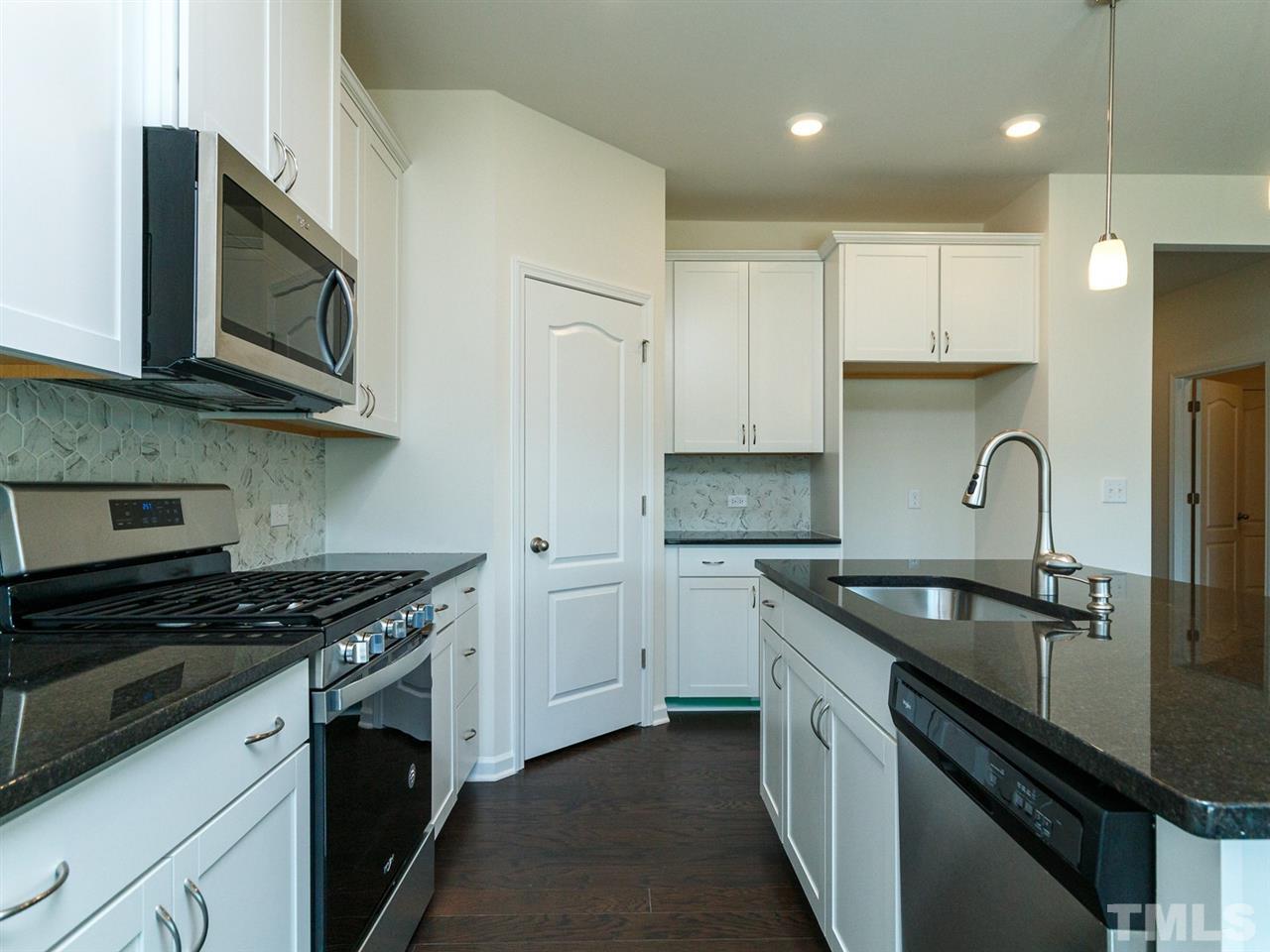1706 Wrenn Road Durham, NC 27703 - Photo 9 of 28 Gallery Image 9