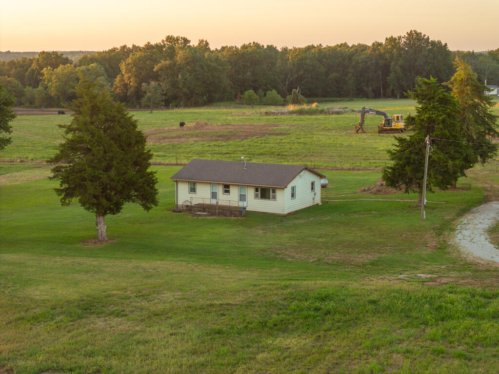 2395 Southwest County Road Hume, MO 64752 - Photo 27 of 81 Bates 50 (MLS)--28