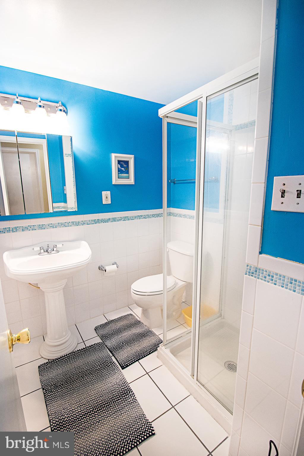 17645 Longview Lane Olney, MD 20832 - Photo 9 of 32