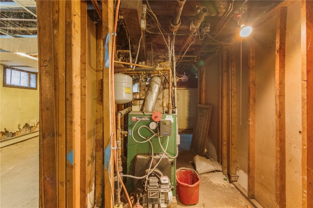 95 Corinth Street Providence, RI 02907 - Photo 25 of 38