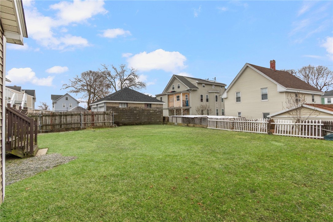 95 Corinth Street Providence, RI 02907 - Photo 28 of 38