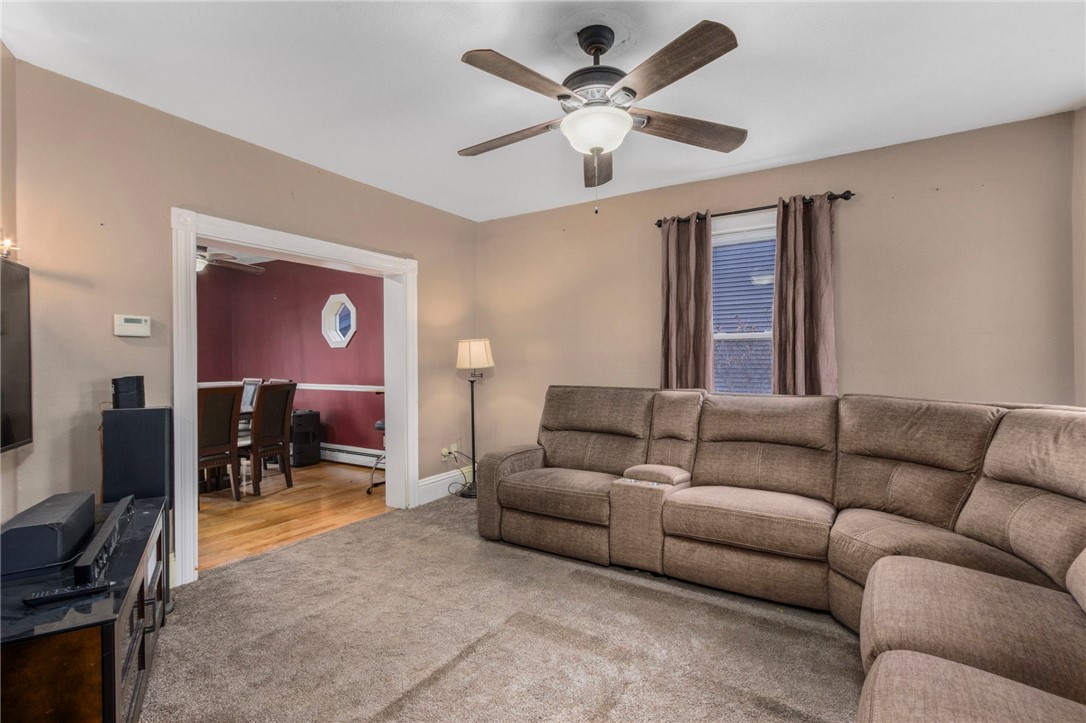 95 Corinth Street Providence, RI 02907 - Photo 4 of 38