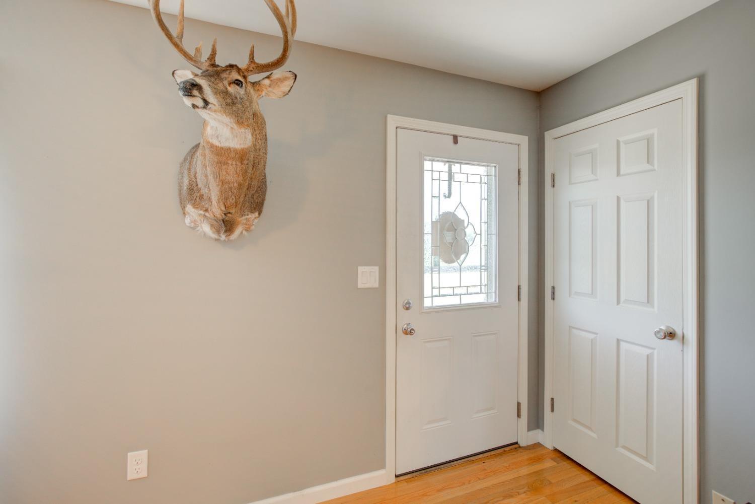 3841 Pleasant Road Hillsboro, OH 45133 - Photo 5 of 36 Gallery Image 5