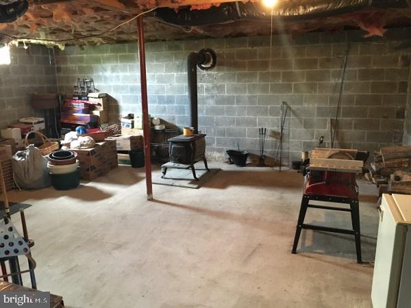 2560 Arnold Road Red Lion, PA 17356 - Photo 3 of 4 Gallery Image 3