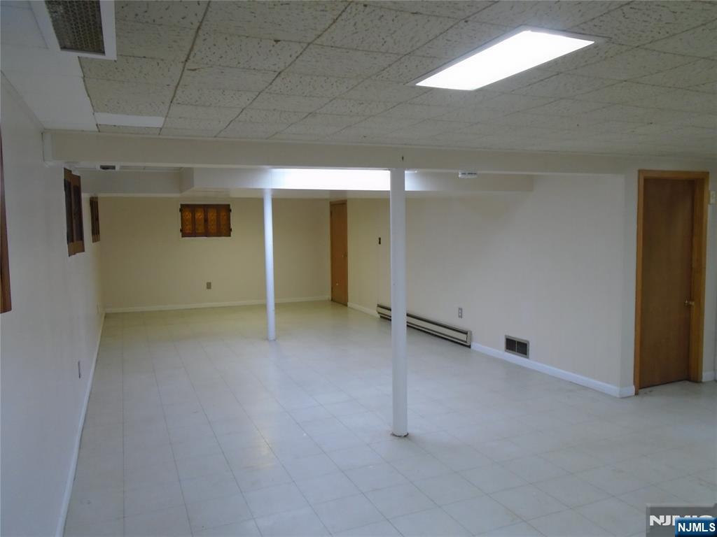 1038 Inwood Terrace Fort Lee, NJ 07024 - Photo 11 of 11