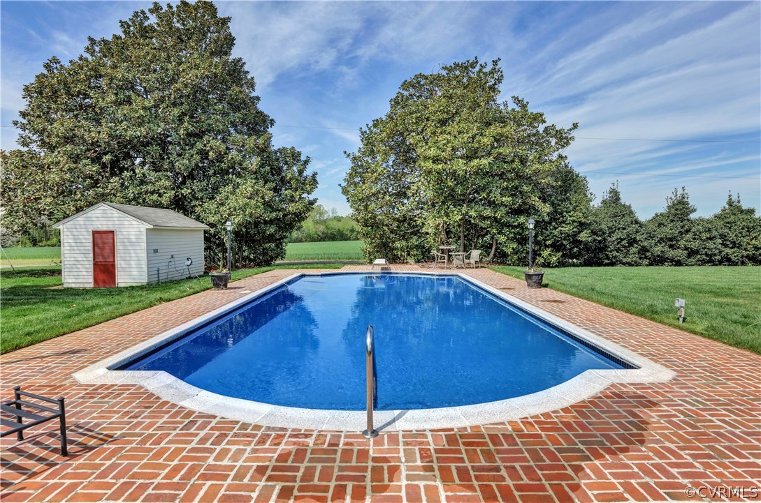 5503 Ruffin Road Prince George, VA 23875 - Photo 21 of 48 Recently converted to a salt water system!