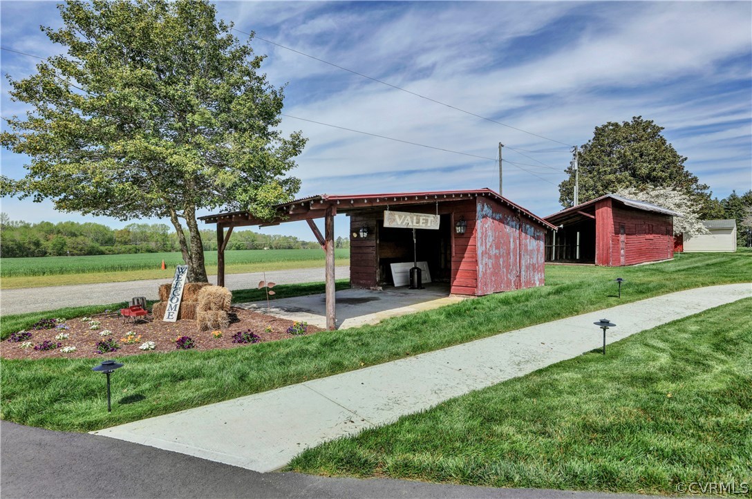 5503 Ruffin Road Prince George, VA 23875 - Photo 26 of 48 Valet parking shed