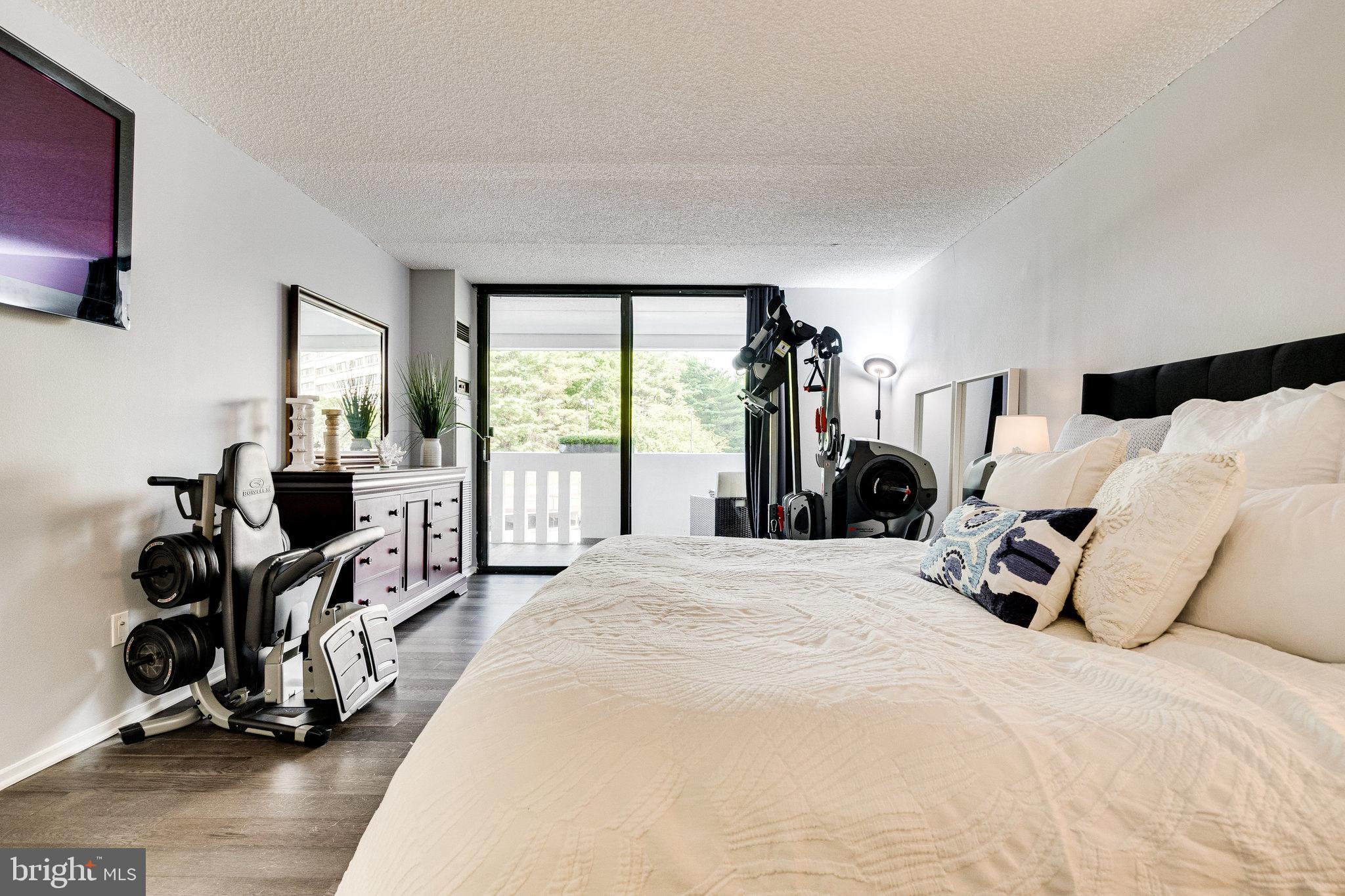 6101 Edsall Road, Unit 501 Alexandria, VA 22304 - Photo 34 of 41