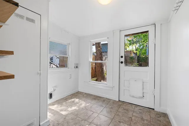 $2,800 | 1715 College Avenue, Fort Worth, TX 76110