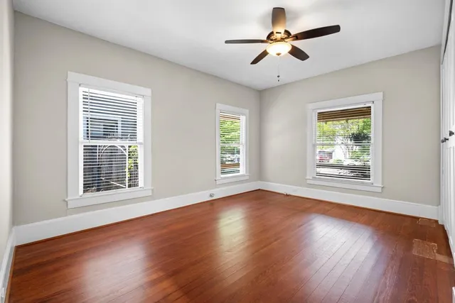 $2,800 | 1715 College Avenue, Fort Worth, TX 76110