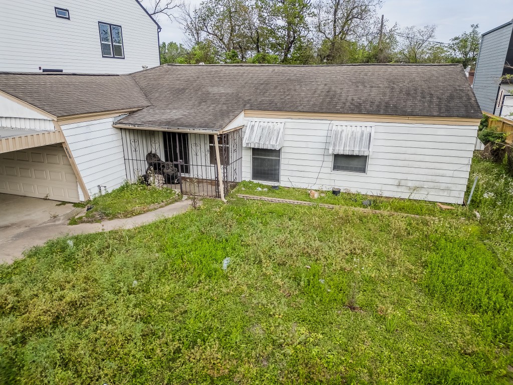 7121 England Street Houston, TX 77021 - Photo 13 of 13 an aerial view of a house