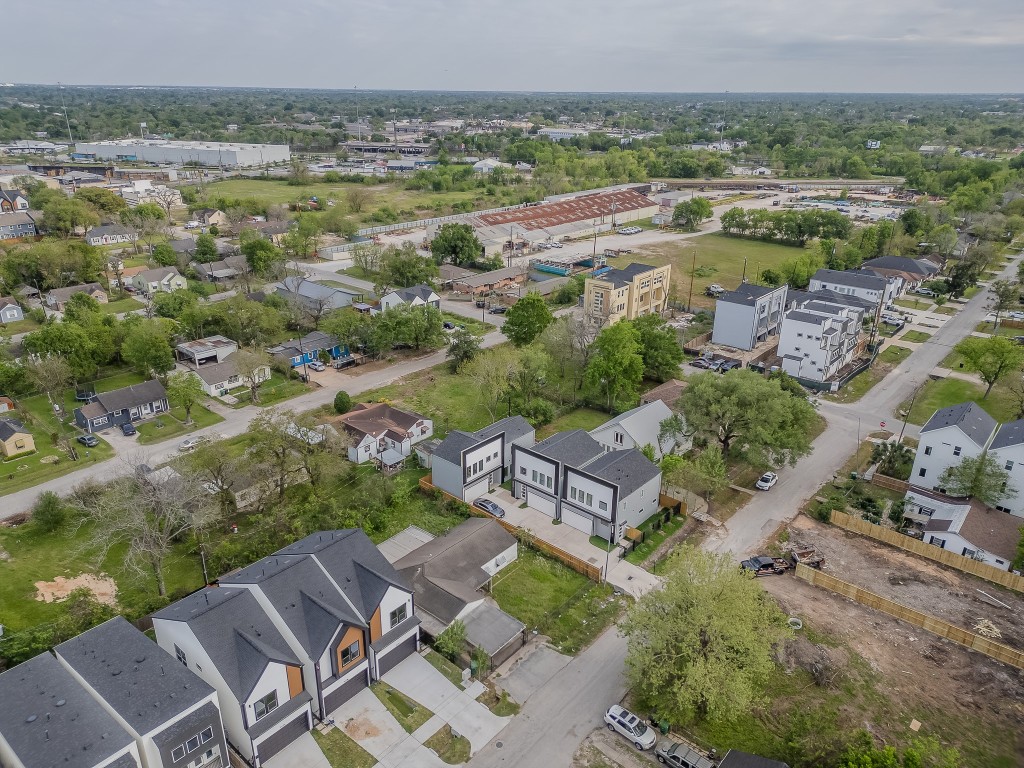 7121 England Street Houston, TX 77021 - Photo 7 of 13 an aerial view of a house with a outdoor space