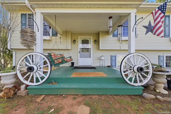 $589,500 | 1175 Davis Mill Lane, Bedford, VA 24523