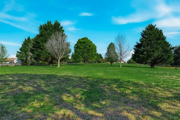 $589,500 | 1175 Davis Mill Lane, Bedford, VA 24523