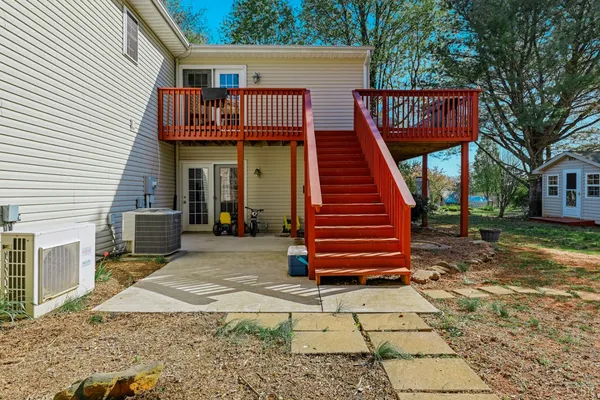 $589,500 | 1175 Davis Mill Lane, Bedford, VA 24523