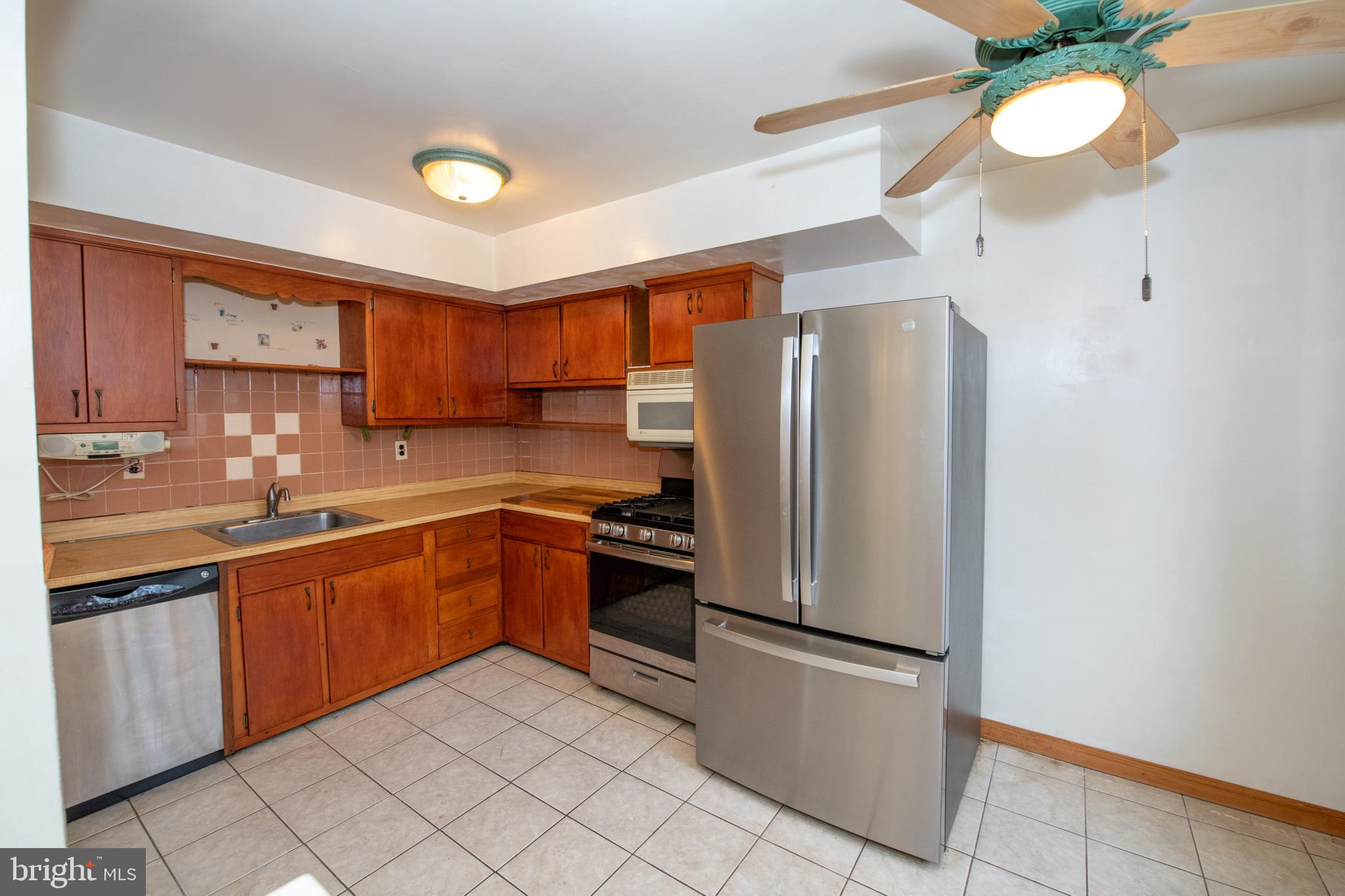 11814 Colman Road Philadelphia, PA 19154 - Photo 7 of 21 Gallery Image 7