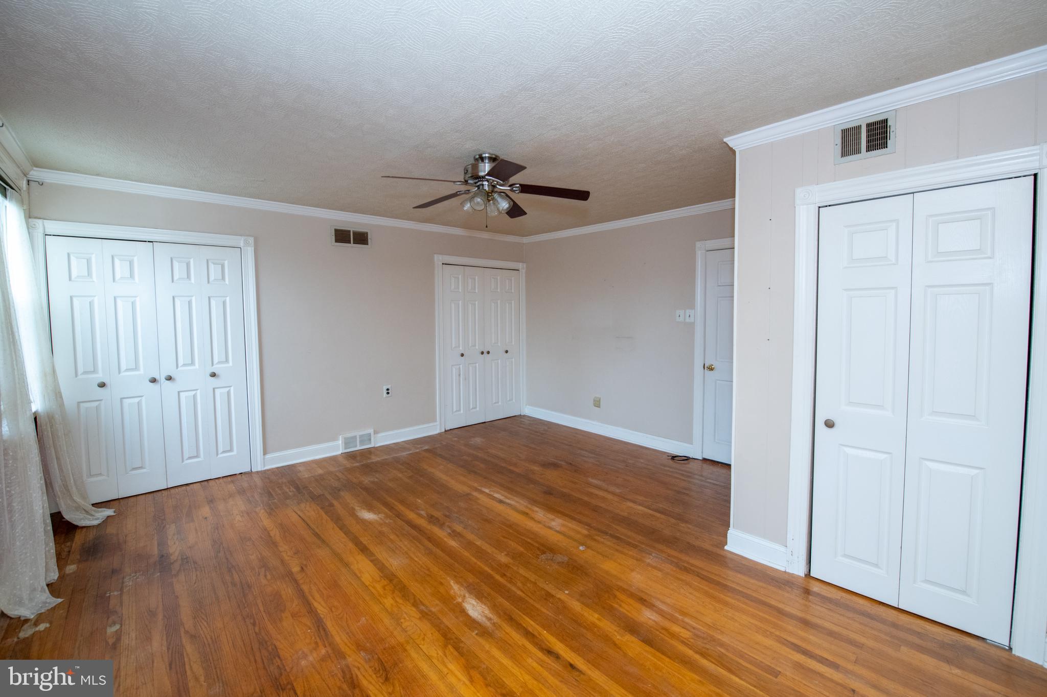 11814 Colman Road Philadelphia, PA 19154 - Photo 9 of 21 Gallery Image 9