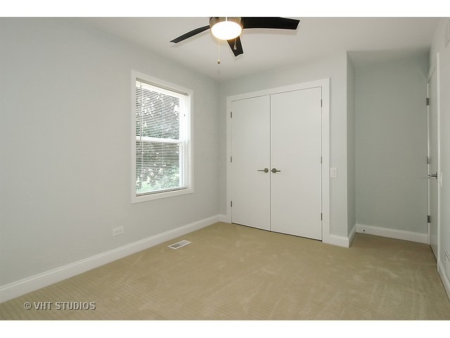 231 South George Street Barrington, IL 60010 - Photo 9 of 15
