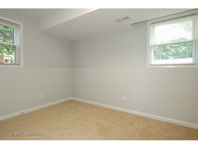 231 South George Street Barrington, IL 60010 - Photo 10 of 15