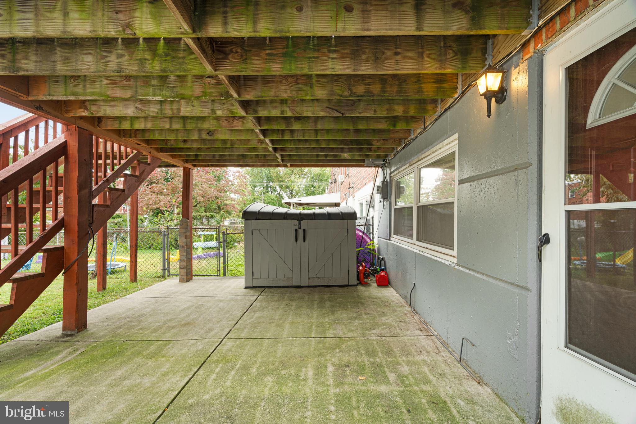 12541 Ramer Road Philadelphia, PA 19154 - Photo 35 of 38 Rear Patio