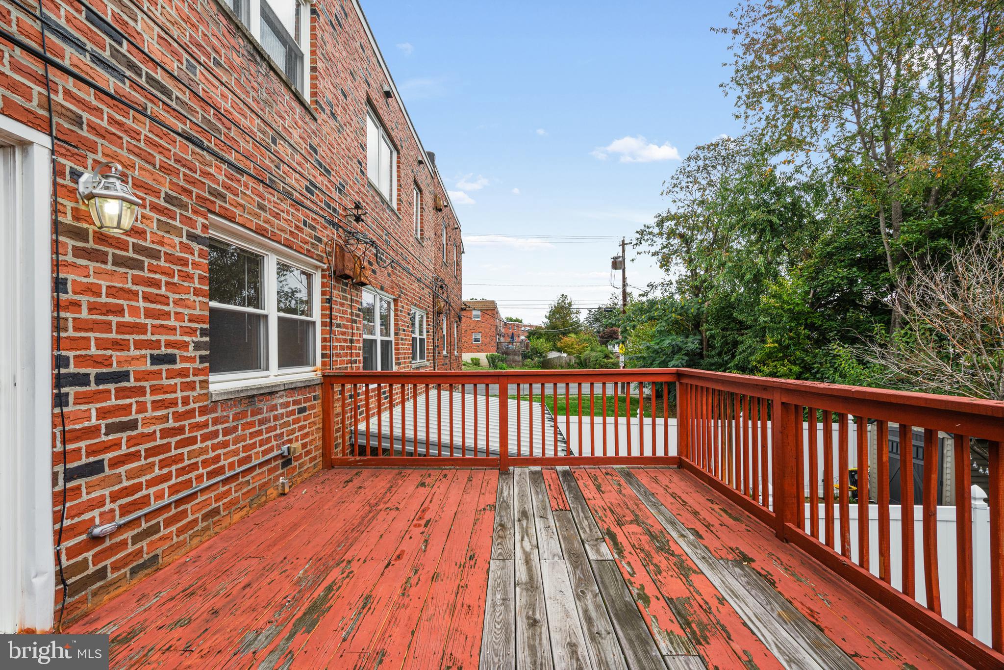 12541 Ramer Road Philadelphia, PA 19154 - Photo 36 of 38 Deck off the back of the home.
