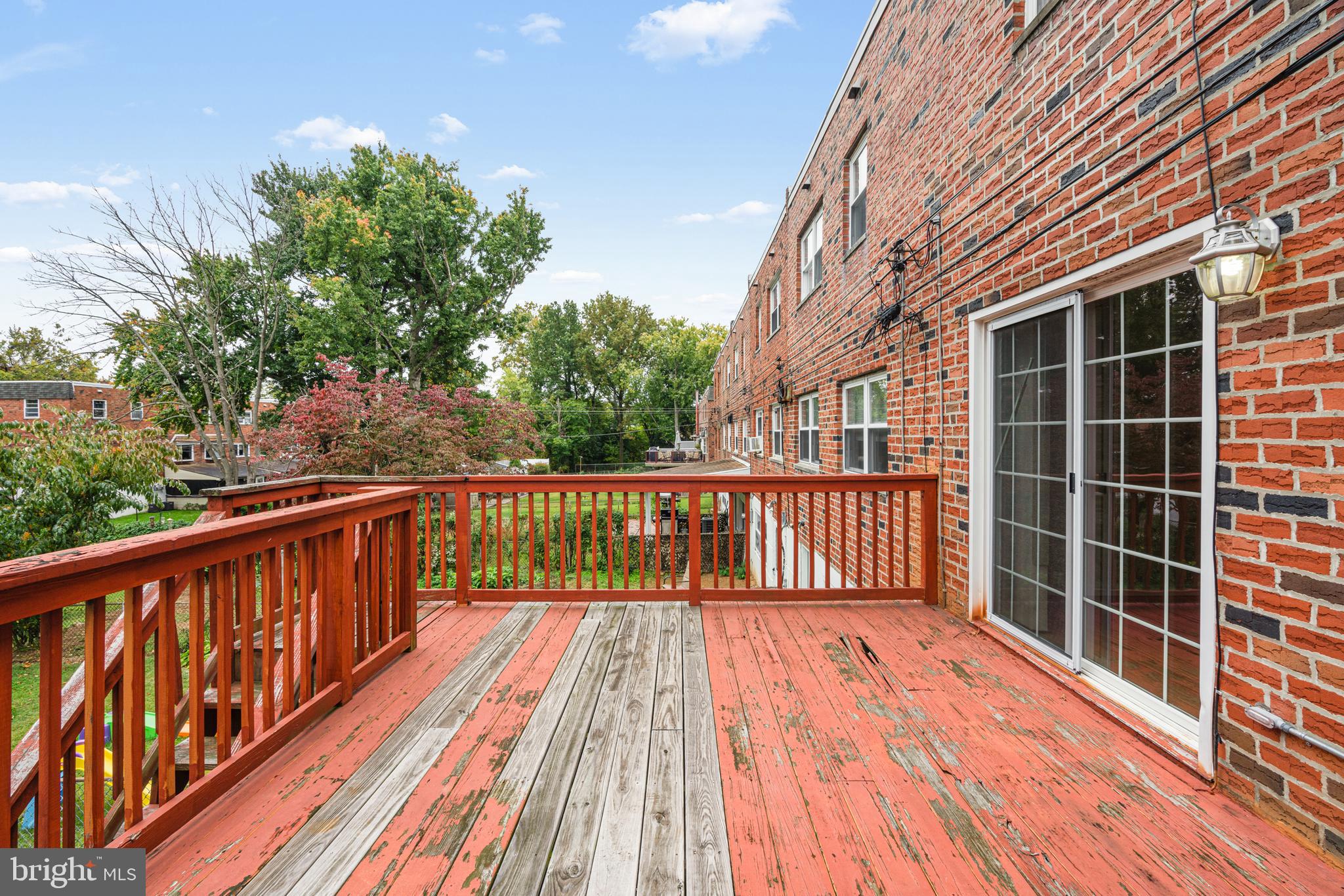 12541 Ramer Road Philadelphia, PA 19154 - Photo 37 of 38 Deck with sliders to dining/ kitchen