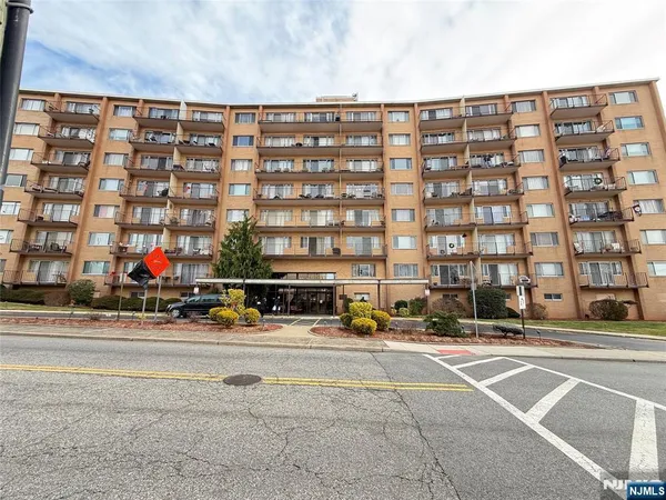 $110,000 | 265 Main Street, Unit 702, Ridgefield Park, NJ 07660