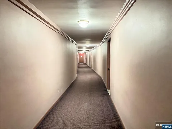 a close view of sink