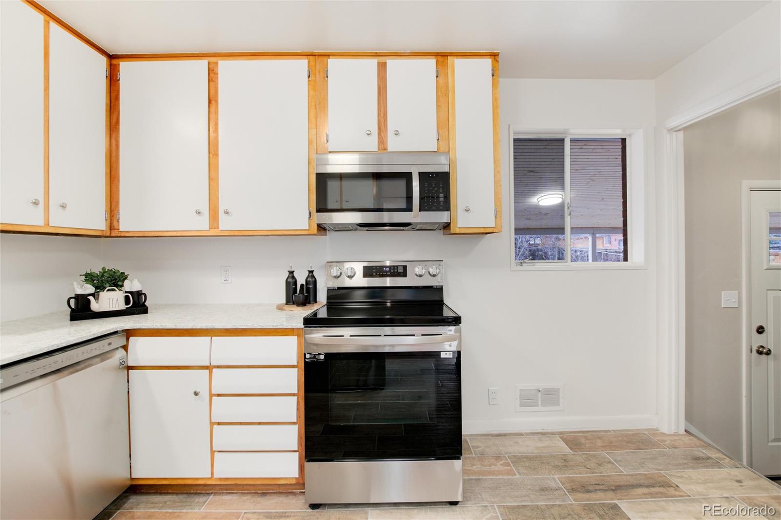 7773 Raritan Street Denver, CO 80221 - Photo 15 of 48 Gallery Image 15