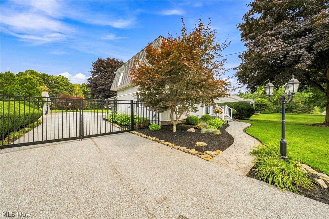 474 Bowhall Road Painesville, OH 44077 - Photo 5 of 50 Gallery Image 5