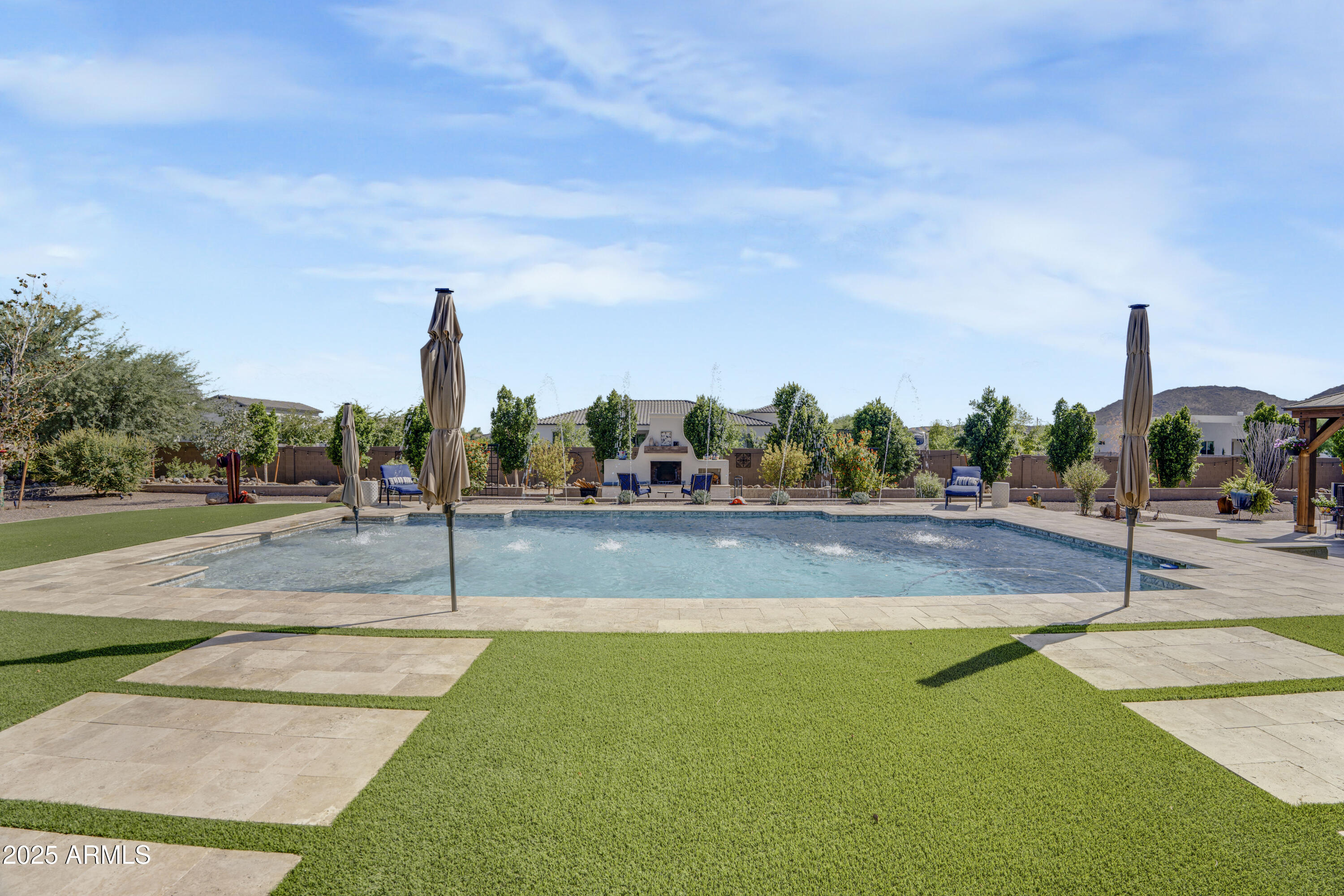 1011 West Carlise Road Phoenix, AZ 85086 - Photo 15 of 33 Gallery Image 15