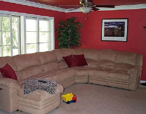 3221 Bromley Road Roanoke, VA 24018 - Photo 3 of 5 Listing Photo