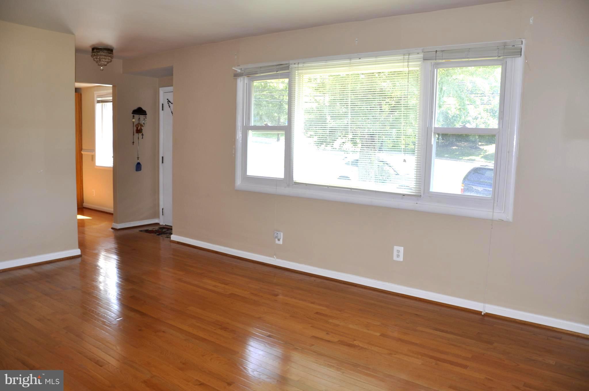 11405 Veirs Mill Road Wheaton, MD 20902 - Photo 6 of 24 Living Room--Hdwd floors, Updated windows