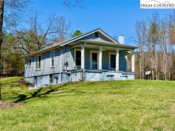 $210,000 | 4366 Lynn Martin Lane, Lenoir, NC 28645