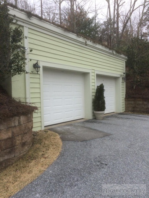310 Rock Cliff Road Boone, NC 28607 - Photo 28 of 36 Gallery Image 28