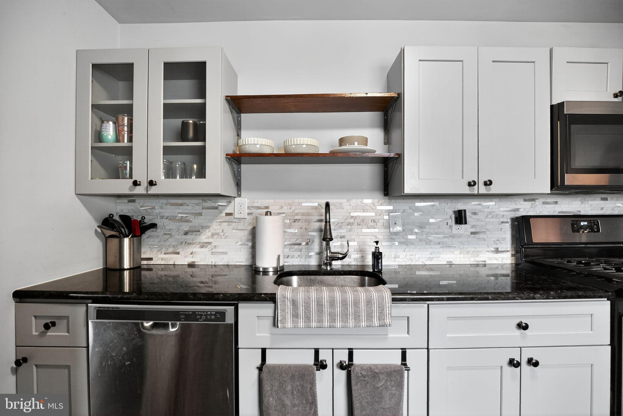 932 Mt Road Burlington, NJ 08016 - Photo 11 of 37 Gallery Image 11