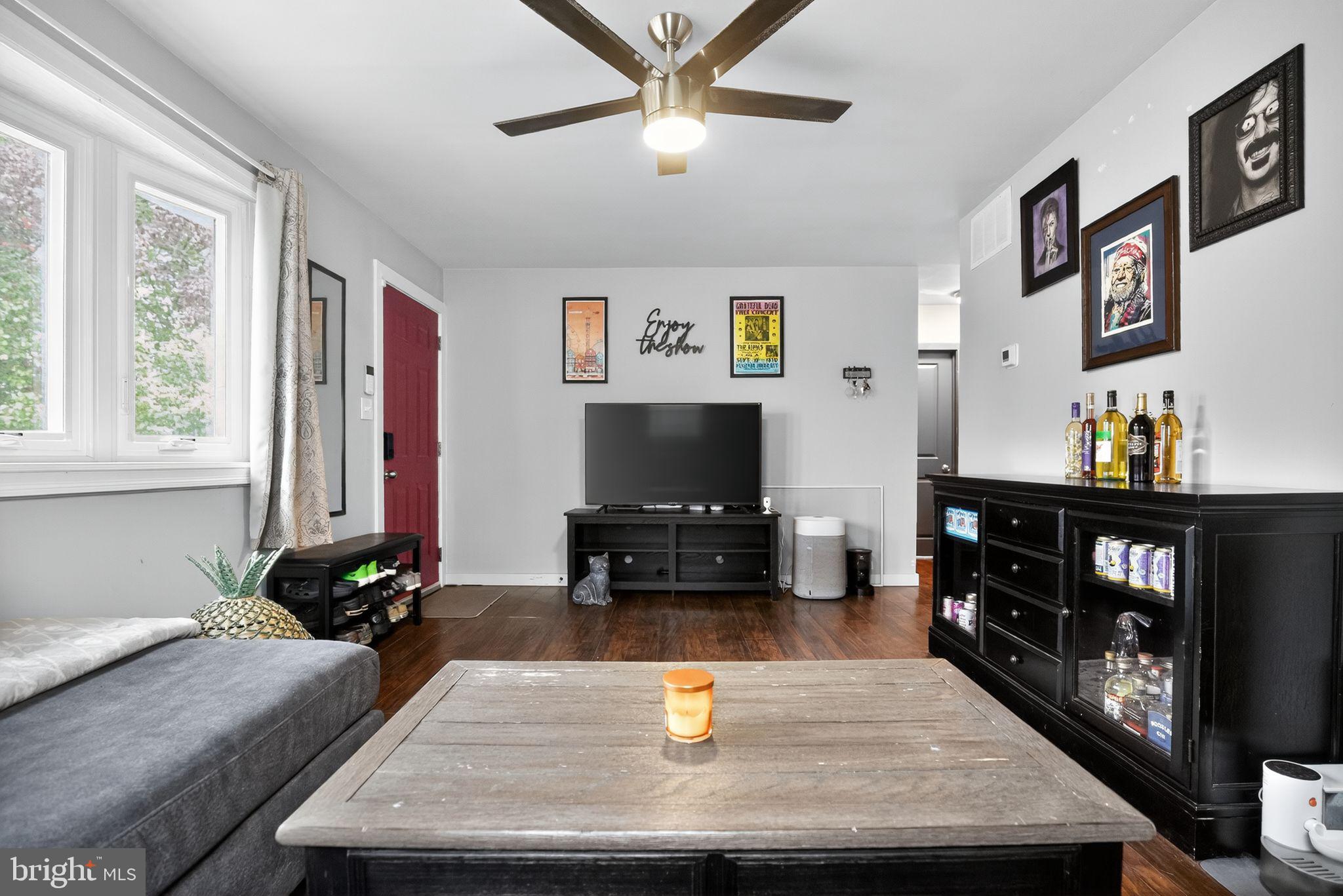 932 Mt Road Burlington, NJ 08016 - Photo 8 of 37 Gallery Image 8